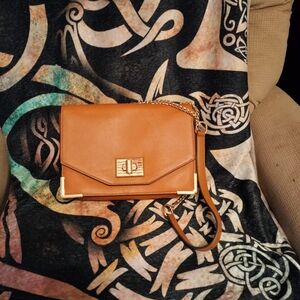 NWOT Vince Camuto Shoulder Bag